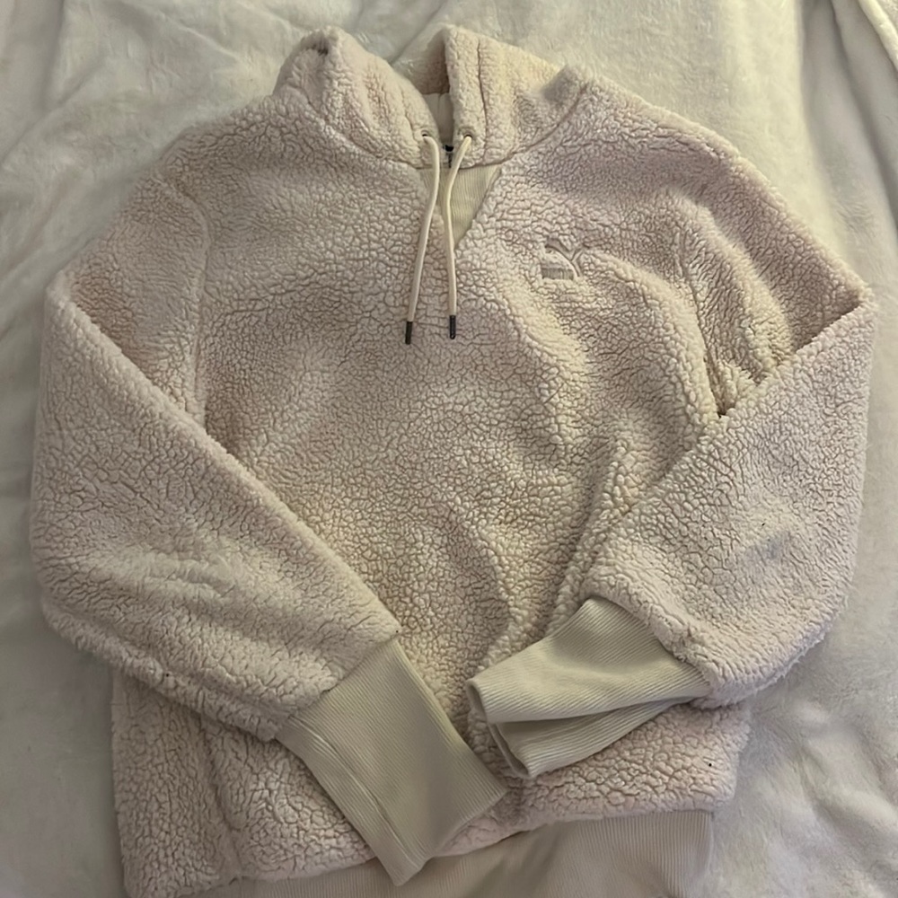 Puma, size M, white